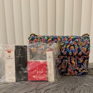 #28 361 MIXED RETAIL NWT KURT GEIGER & NEXXT BUNDLE